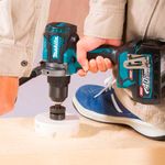 parafusadeira-furadeira-impacto-makita-com-2-baterias-40v-25ah-carregador-e-maleta_05