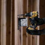 parafusadeira-furadeira-1-2-pol-dewalt-dcd800d2-br-20v-max-com-2-baterias-carregador-e-bolsa_06