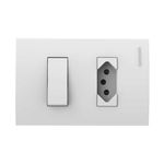 conjunto-montado-4x2-2-funcoes-interruptor-simples-10a-e-tomada-2p-t-10a-250v-atria-soprano-branco_04