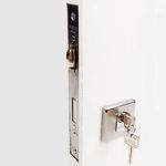 fechadura-inox-polido-externa-rolete-roseta-redonda-pado_03