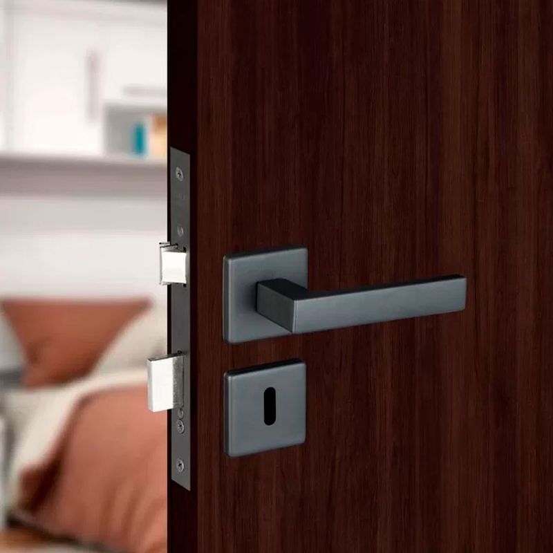 fechadura-zamac-banheiro-roseta-quadrada-concept-preto-pado_03