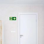 placa-sinalizacao-fotoluminescente-30x15cm-seta-reta-para-direita-sinalize_03