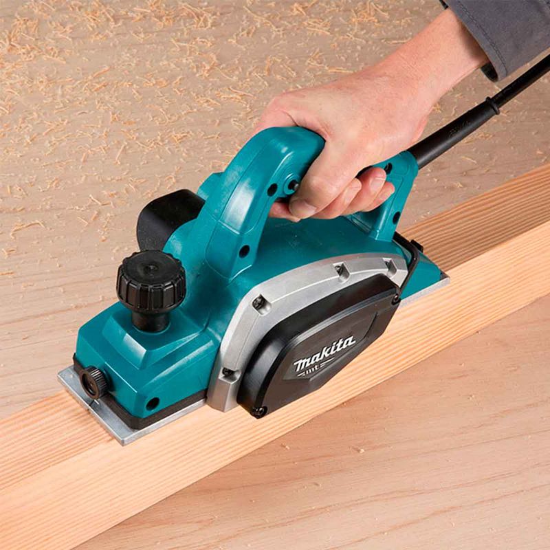 plaina-eletrica-makita-m1902b-500w-3-1-4-pol_04