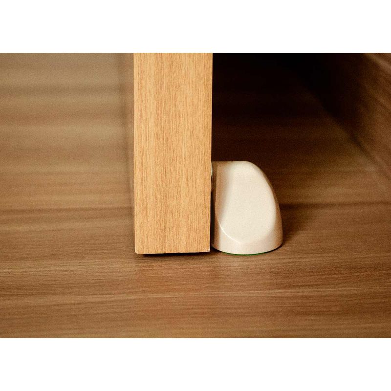 trava-porta-magnetico-comfort-door-preto-fosco_07