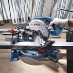 serra-meia-esquadria-bosch-2000w-gcm10x_06