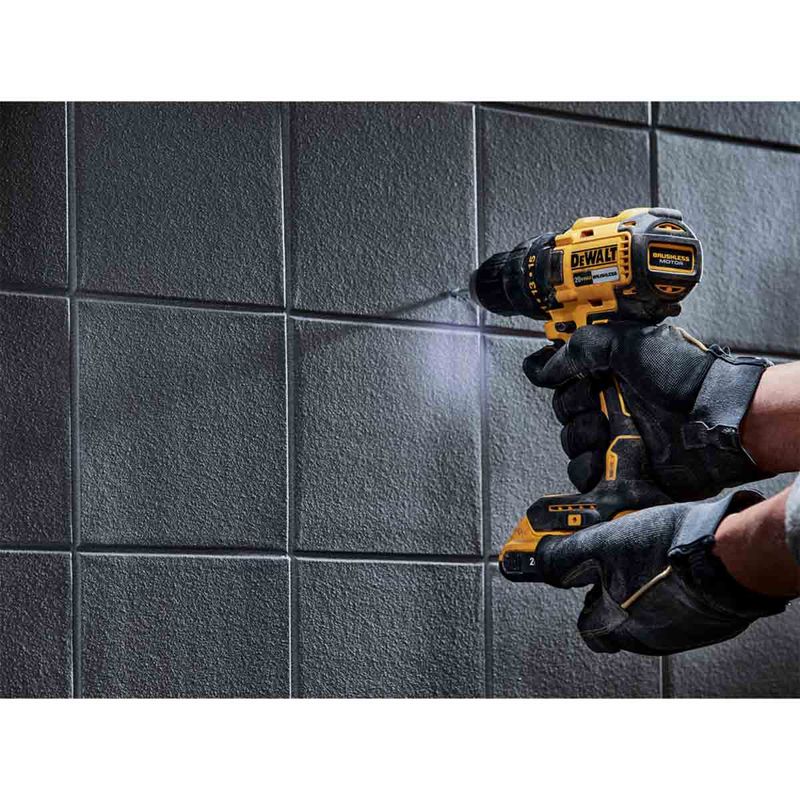 parafusadeira-furadeira-de-impacto-1-2-pol-dcd7781-dewalt-sem-bateria-e-carregador_03