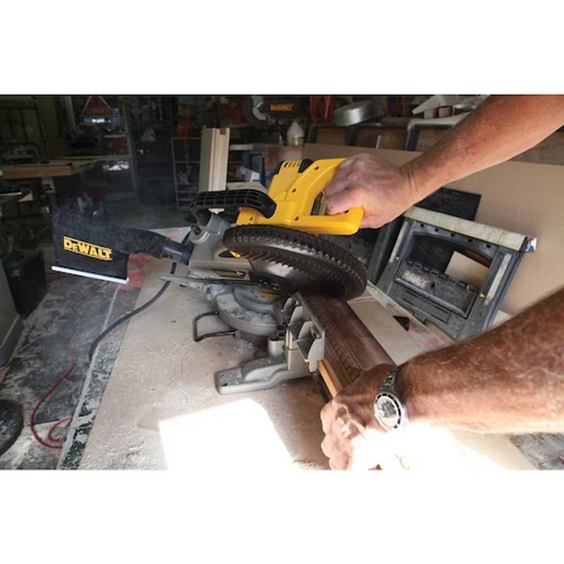 serra-meia-esquadria-10-pol-dw714-1650w-dewalt_03