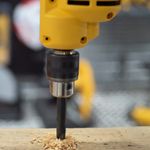 furadeira-3-8-pol-dwd014-600w-dewalt_04