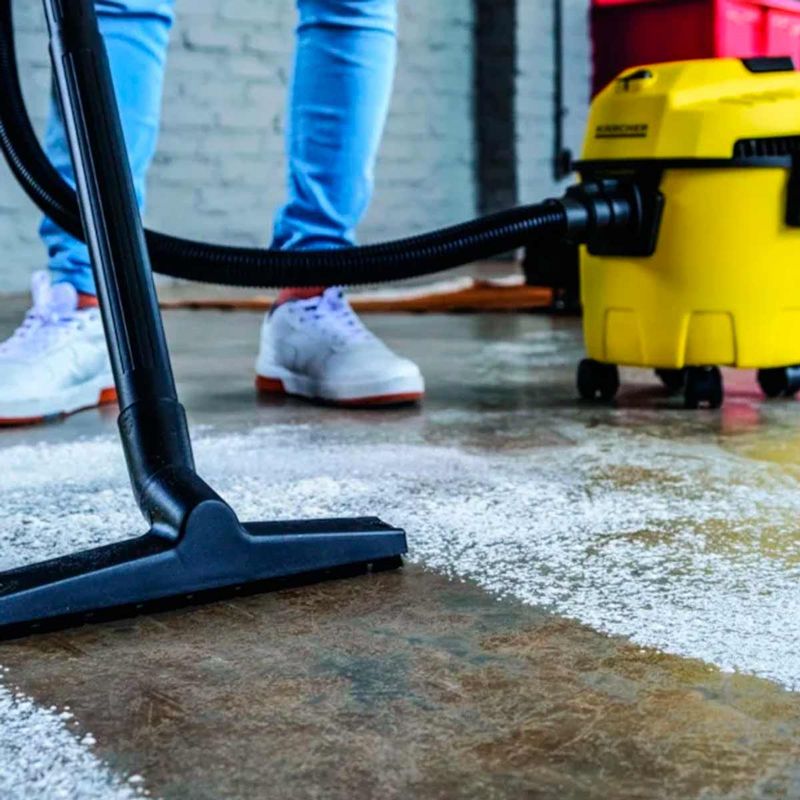 aspirador-para-solidos-liquidos-wdl1-10l-1500w-karcher_05