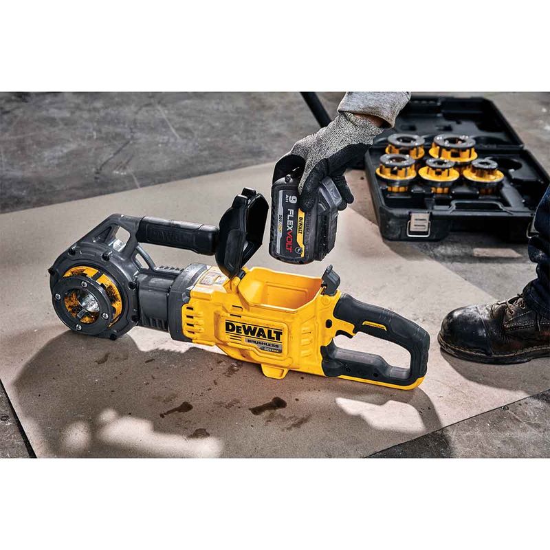 rosqueadeira-de-tubos-dewalt-60v-max-flexvolt_08.jpg