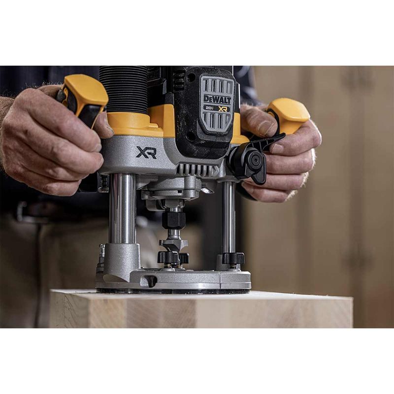 tupia-de-coluna-dcf620-1-4-pol-1-2-pol-20v-dewalt-sem-bateria-e-carregador_10.jpg