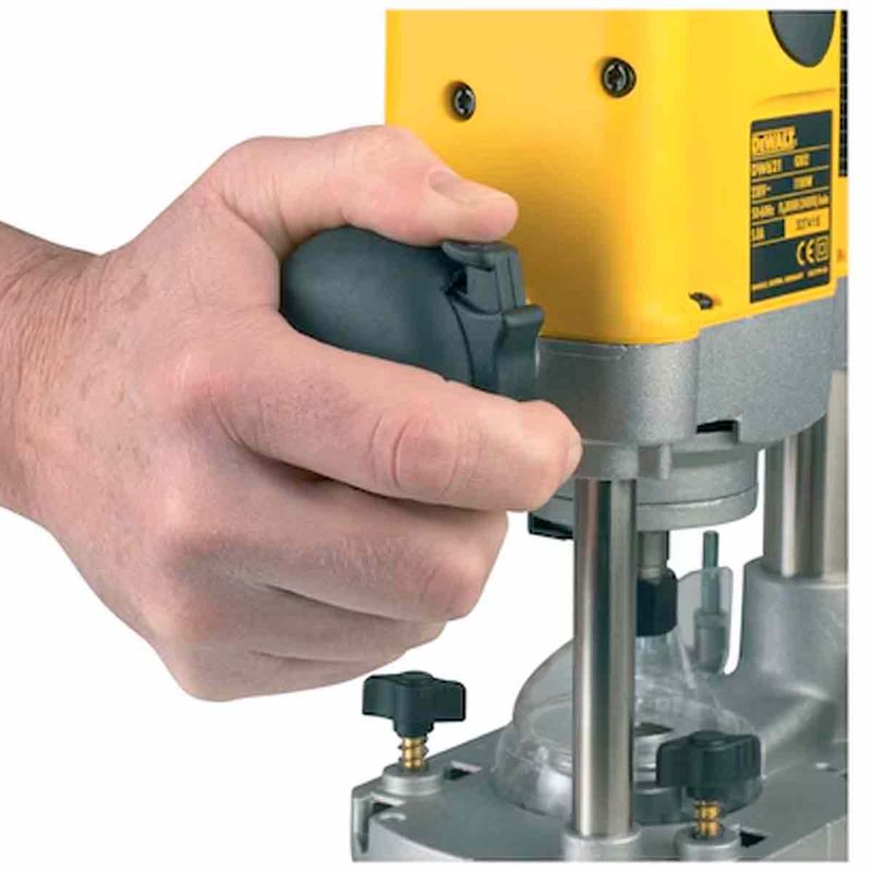 tupia-1100w-6mm-dw621br-dewalt_03