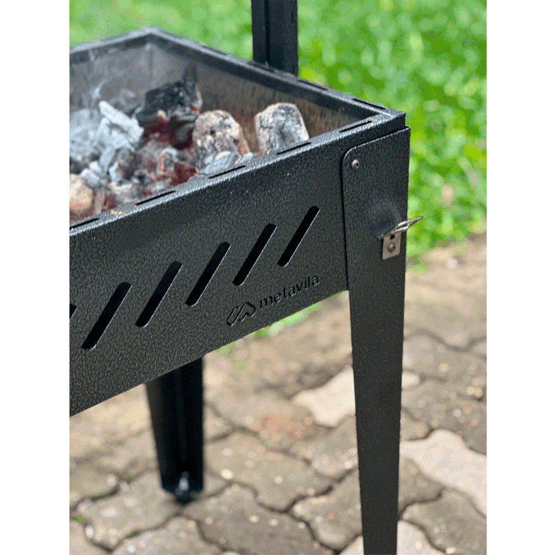 churrasqueira-portatil-com-grelha-elevatoria-maria-grill-metavila-_04